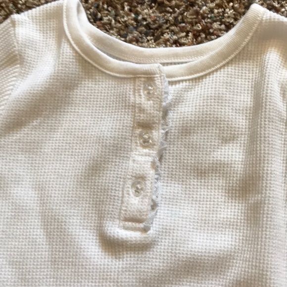 Super cute waffle thermal top! - Picture 2 of 3